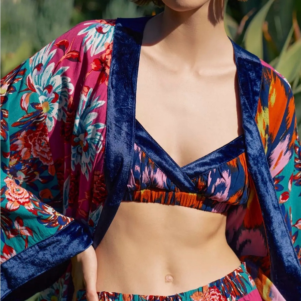3 Piece Set- Vibrant Floral Velvet-Trim Crop Top Set in Navy, Teal & Fuchsia